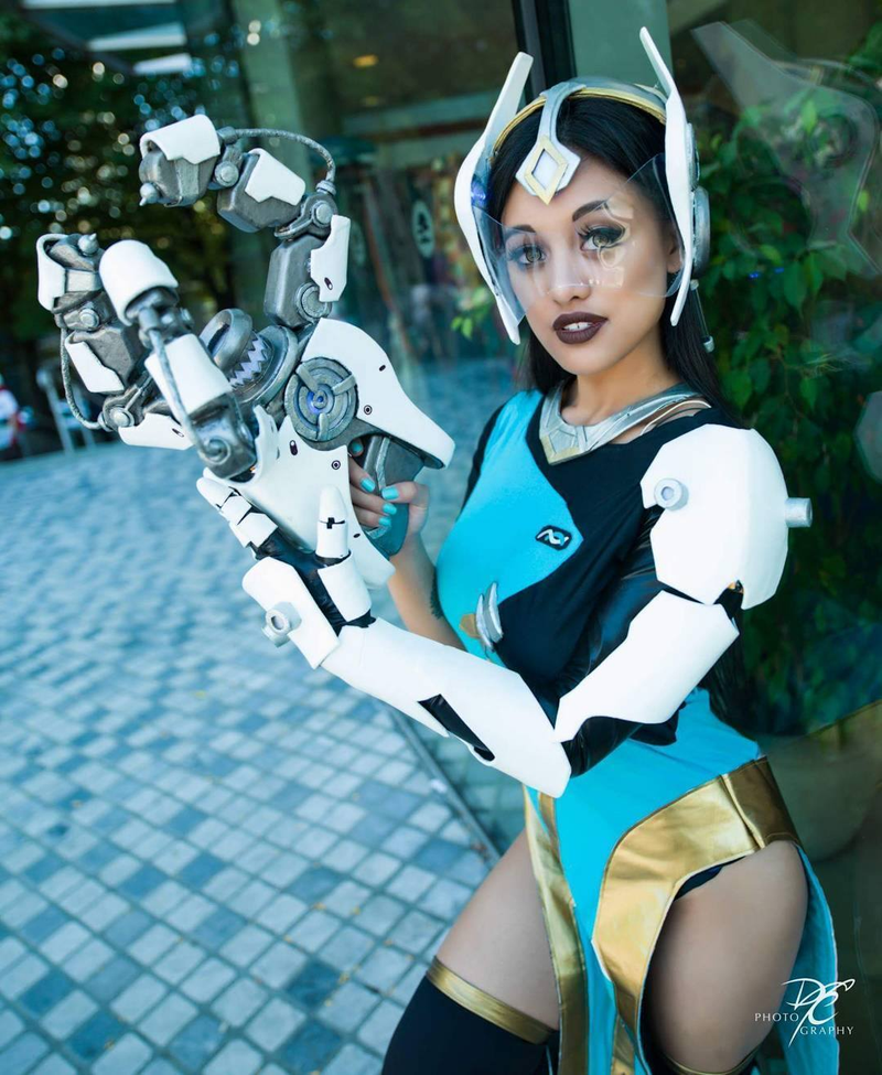 Cosplay by Lunar Crow | Photo by D.I.S/C Photography